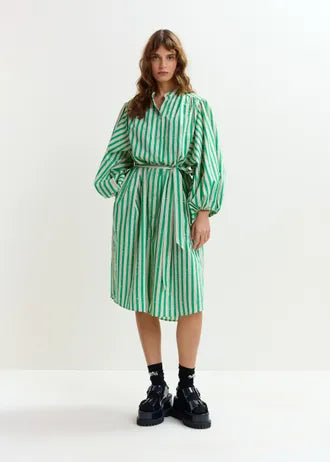 Abito ESSENTIEL ANTWERP